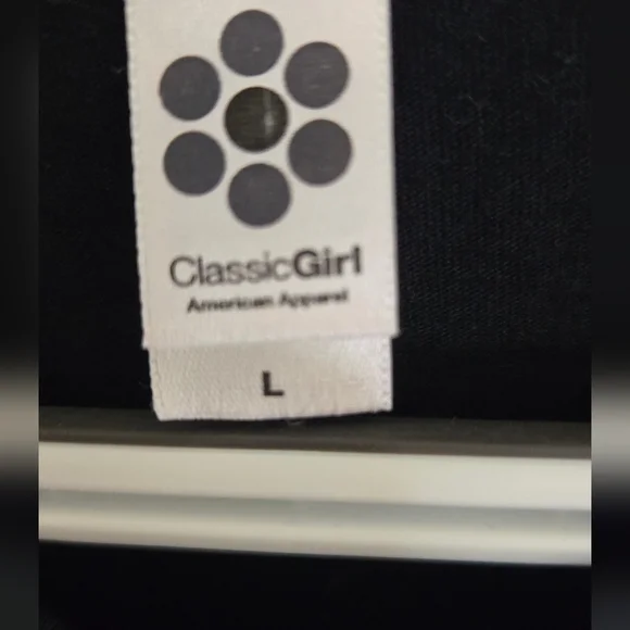 🌻Black T-Shirt, Beware Of Rowdy Librarian - Picture 2 of 2